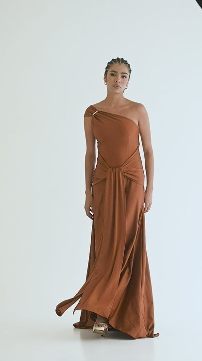 Adela Bronce